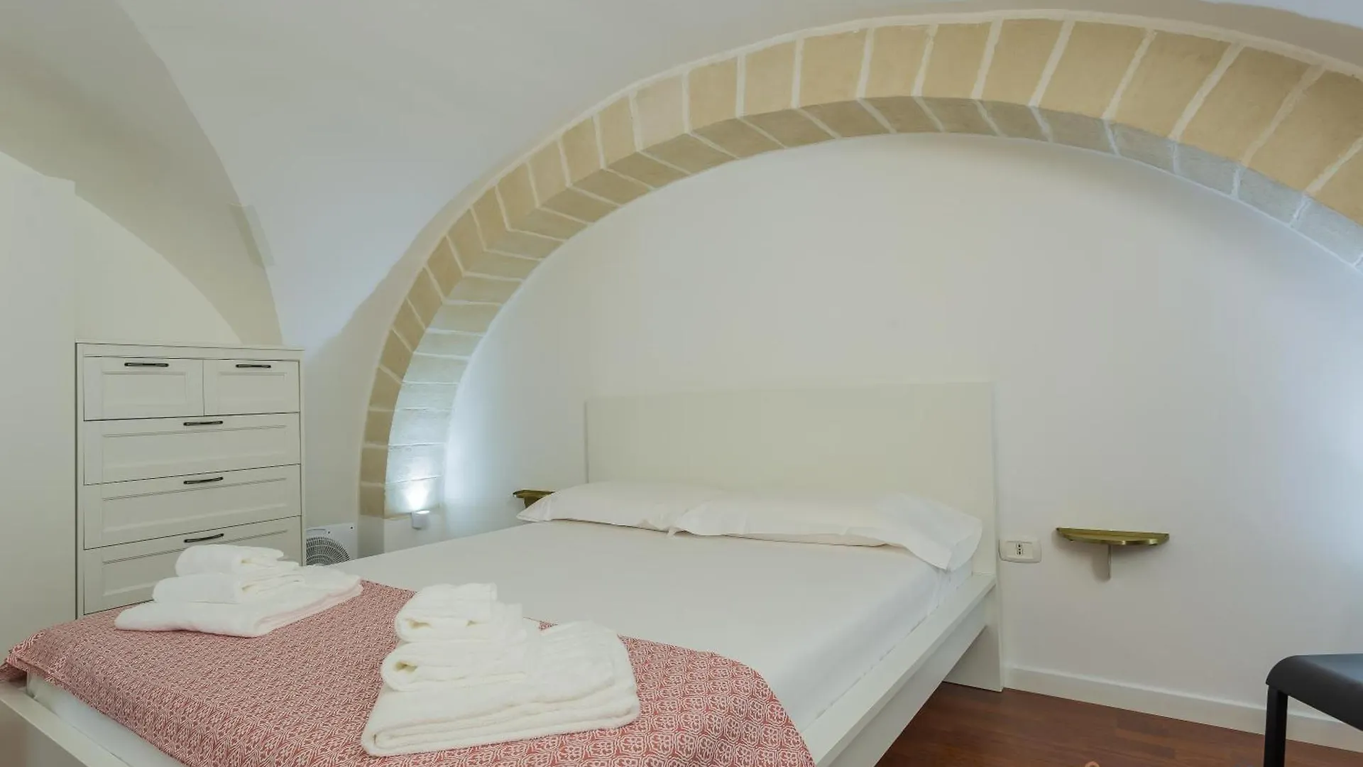 Massari Home By Apulia Accommodation Bari 0*,
