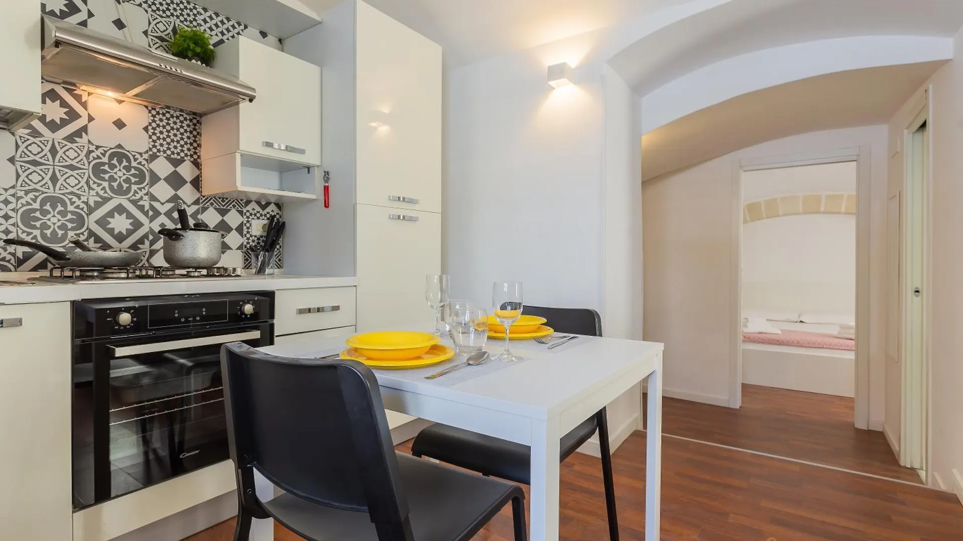 Massari Home By Apulia Accommodation Bari 0*,  Italy